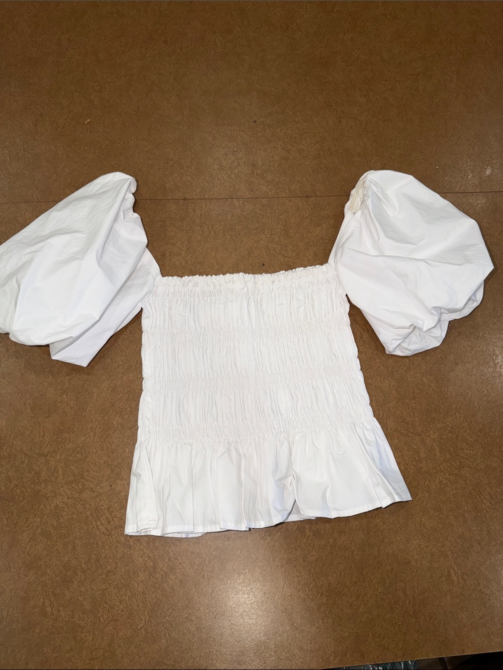 Astr the Label • White Smocked Off-Shoulder Puff Sleeve Top • Ruching • Like NEW